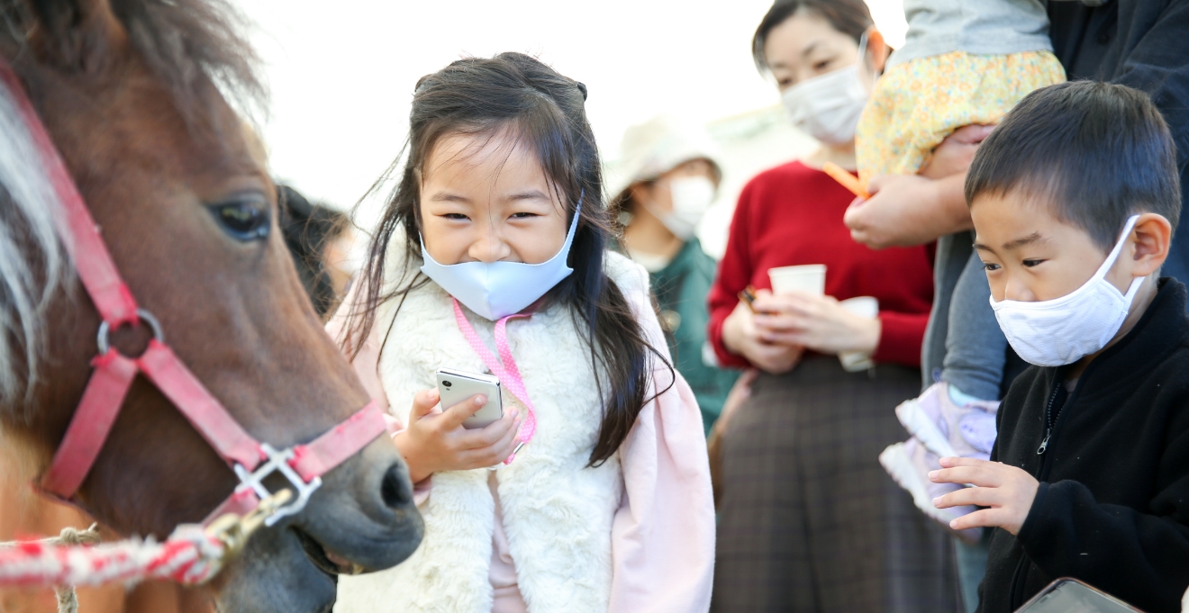 ふれあい動物園（5月）