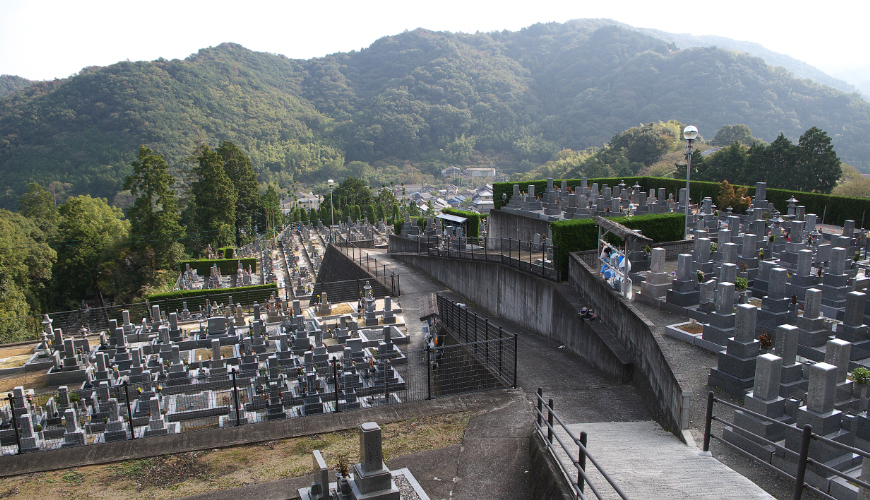 金熊寺霊園