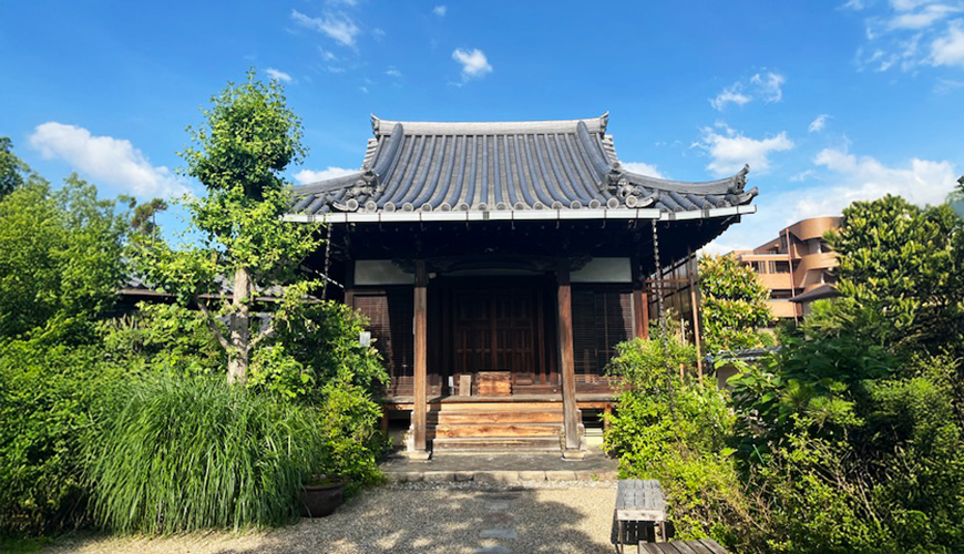 璉珹寺墓地
