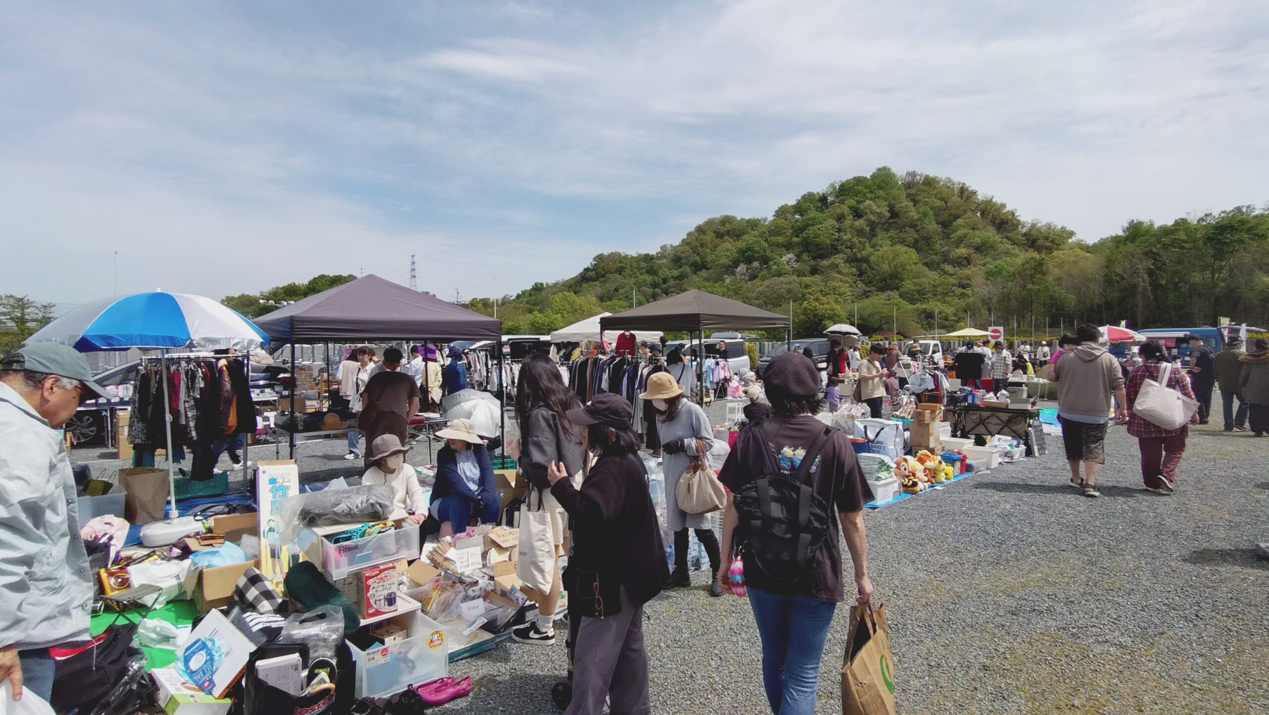 フリーマーケットを開催しました！